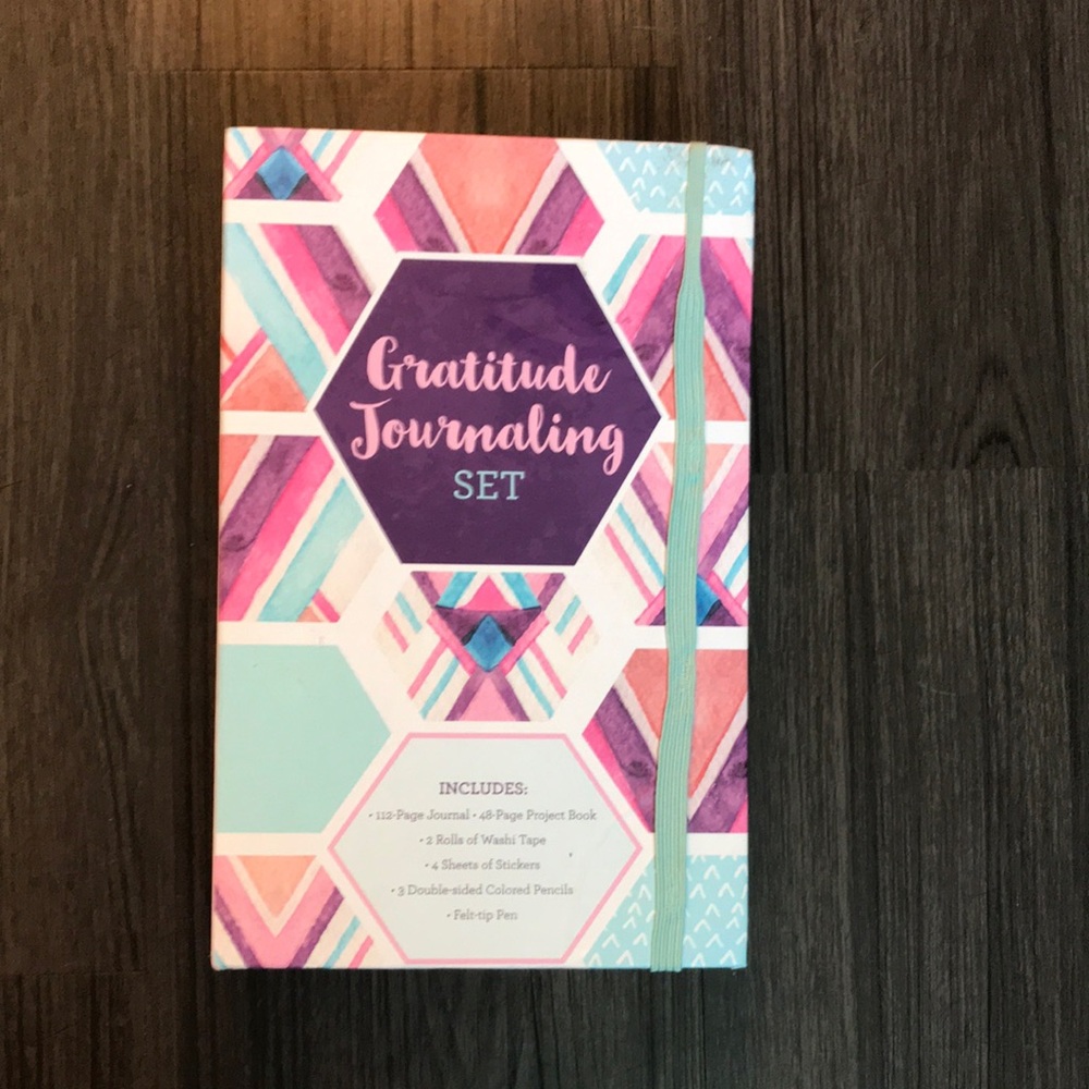 Gratitude Journaling Set with Colorful Geometric Design